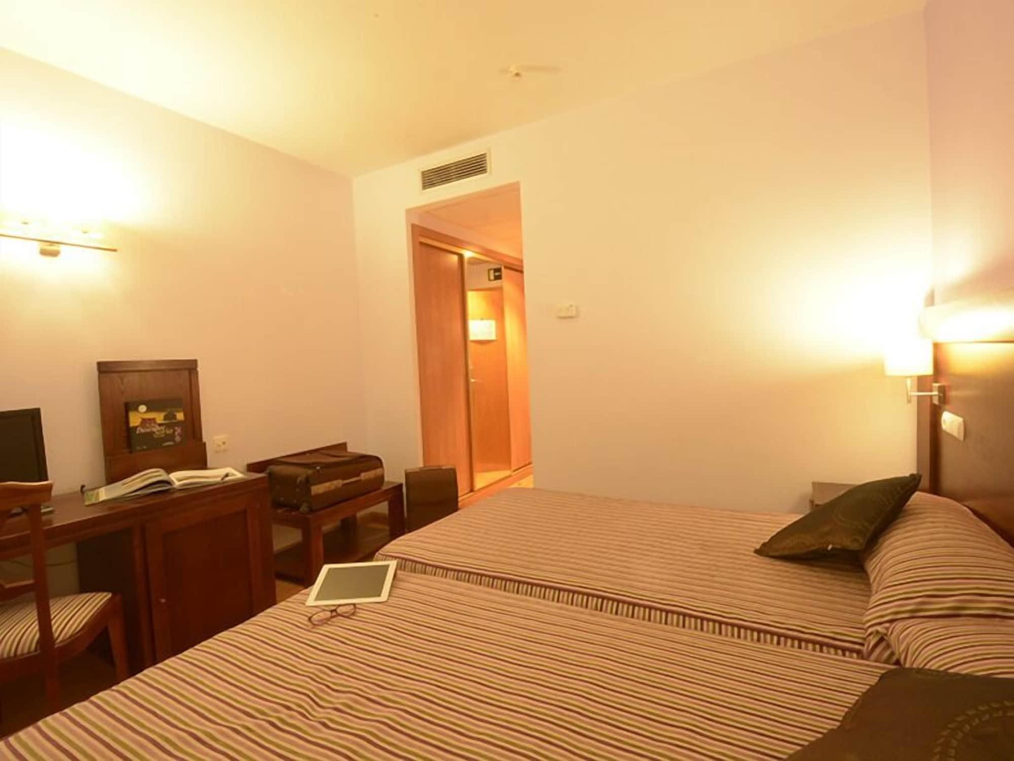 Hotel Campos De Castilla Сория Экстерьер фото