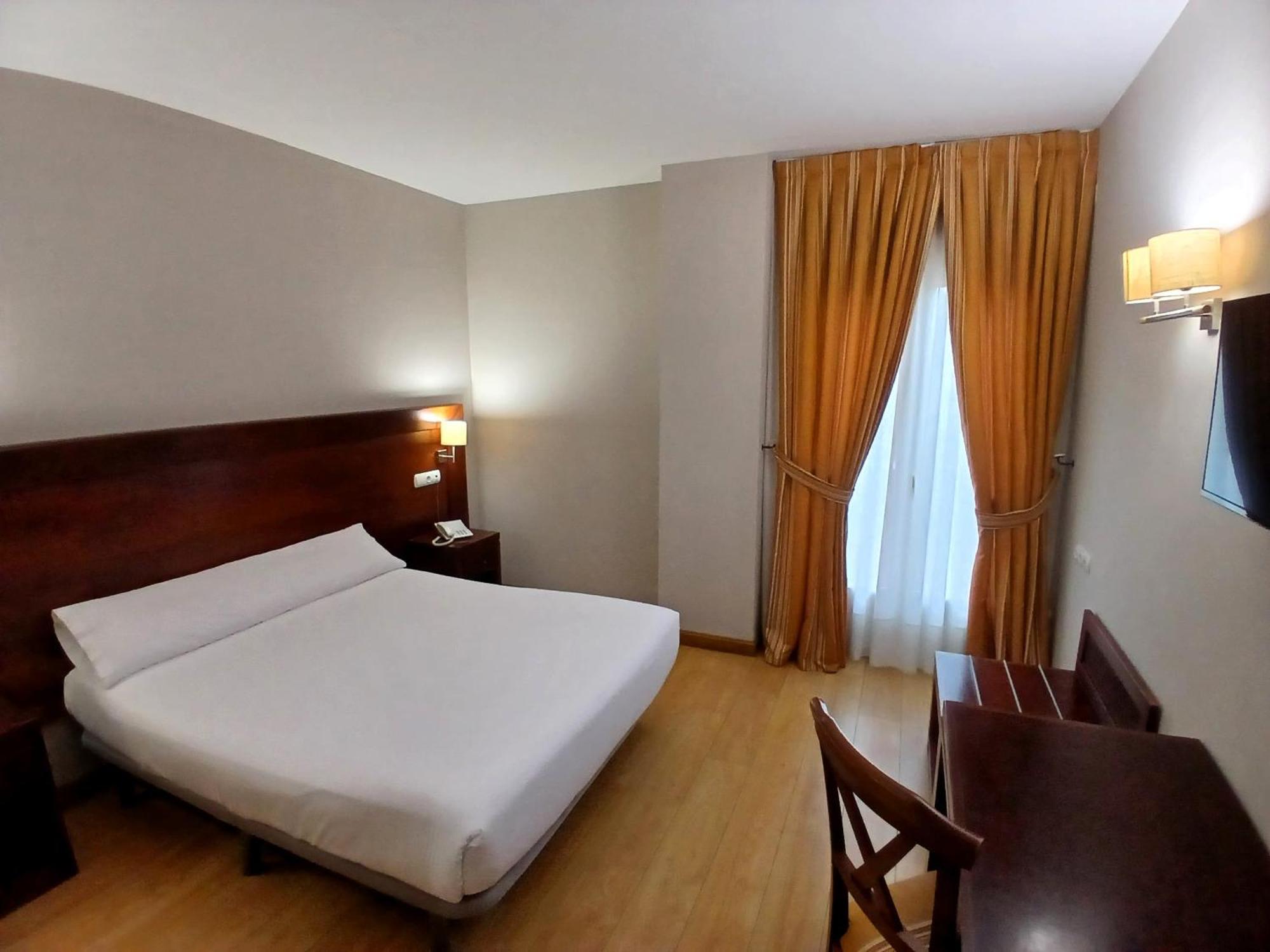 Hotel Campos De Castilla Сория Экстерьер фото