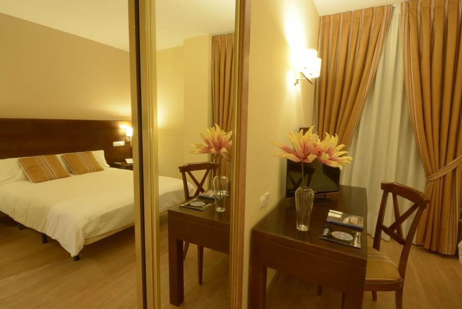 Hotel Campos De Castilla Сория Экстерьер фото